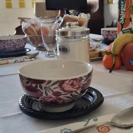 アパート Casa Colomba A ティラーノ