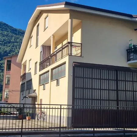 Casa Colomba A アパート *