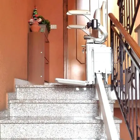 Casa Colomba A アパート